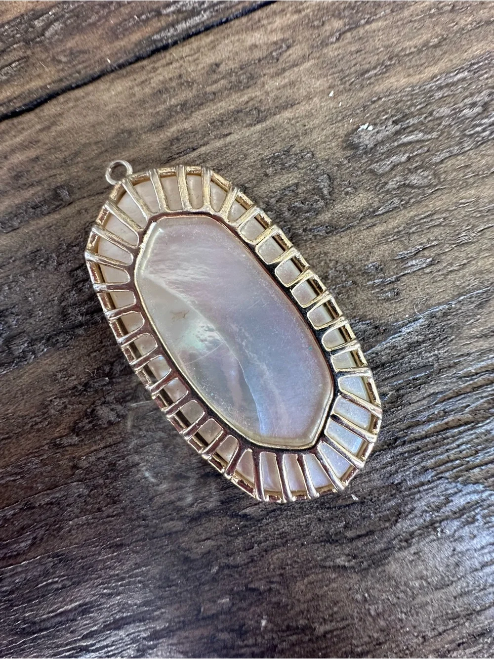 Kendra Scott - Single Delilah Earring Mother of Pearl